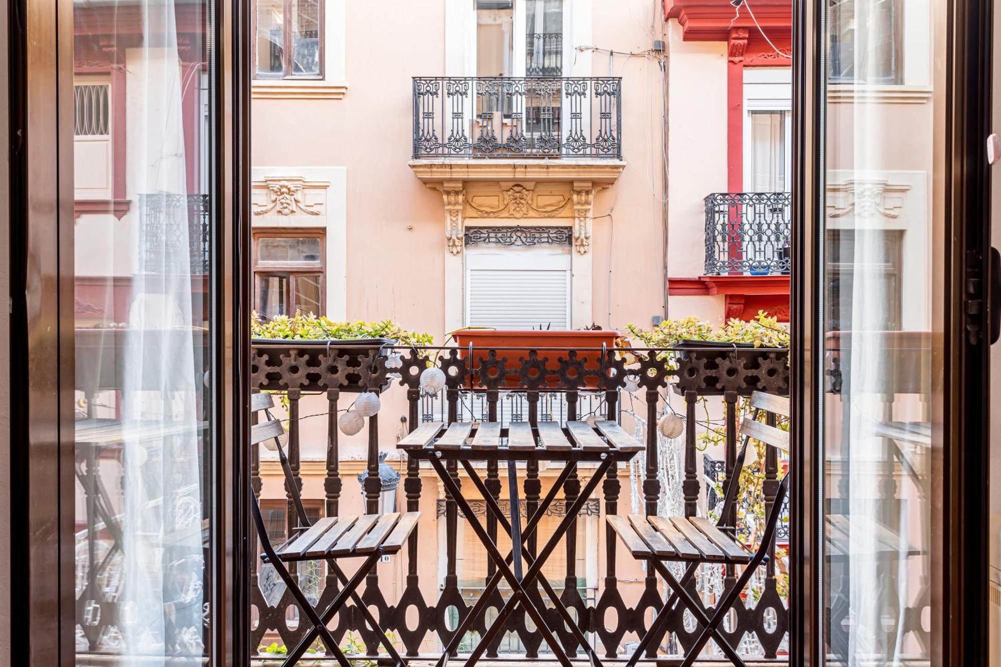 Appartement Torres De Quart Tu Casa à Valence Extérieur photo